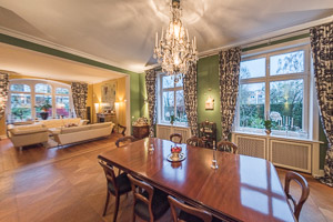 Interieurfotografie von Wohnungen. Prachtvolles Esszimmer in Hamburg.